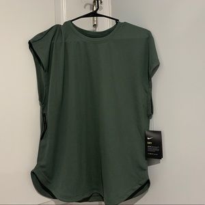 Nike Workout muscle tank shirt